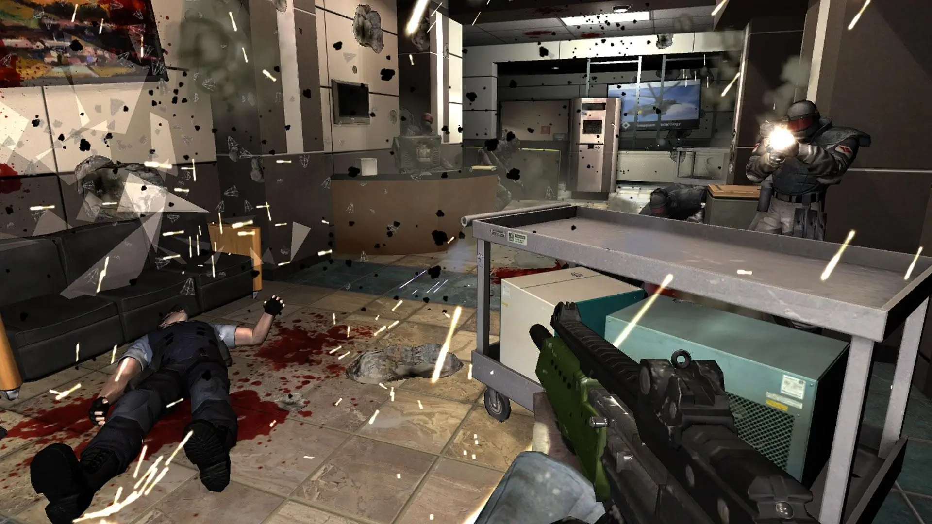 F.E.A.R. Platinum Collection Gameplay Screenshots 2