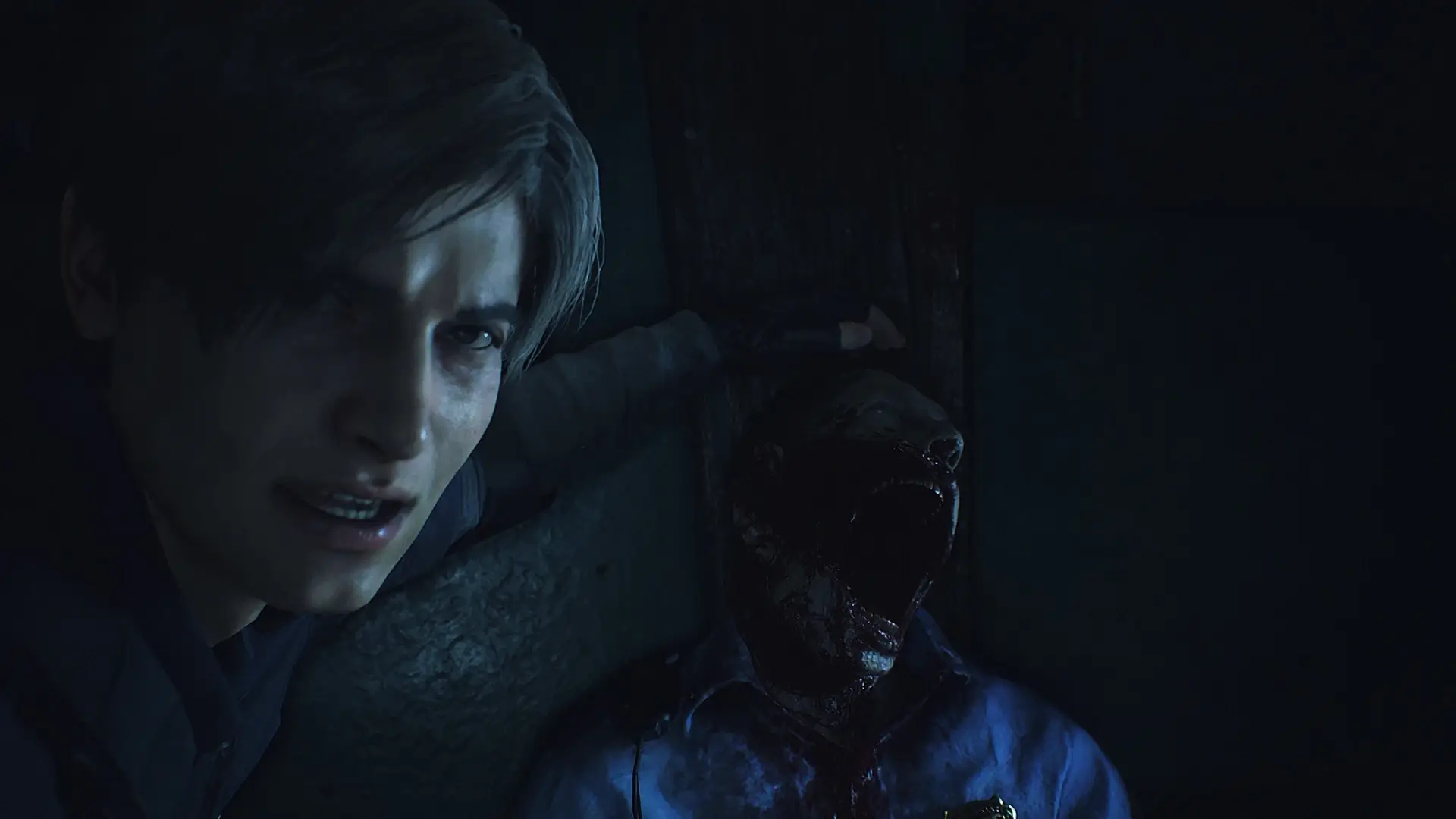 RESIDENT EVIL 2: Deluxe Edition Gameplay Screenshots 4